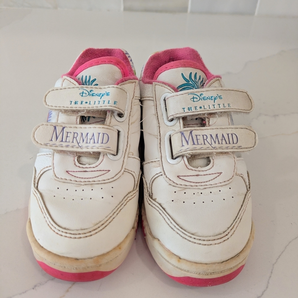 1990s Vintage Disney Little Mermaid Sneakers - Picture 4 of 6